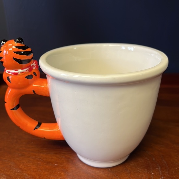 Tony the Tiger Mug - Picture 3 of 3